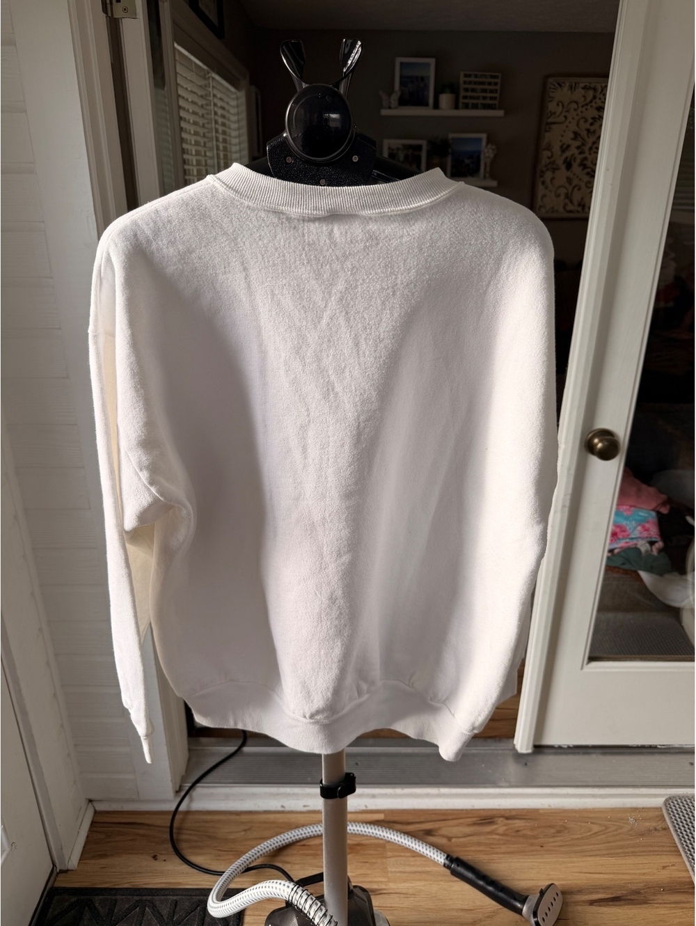 Vintage Jerzees Snowman Graphic Sweatshirt Unisex M White Cotton Pullover - Picture 4 of 5